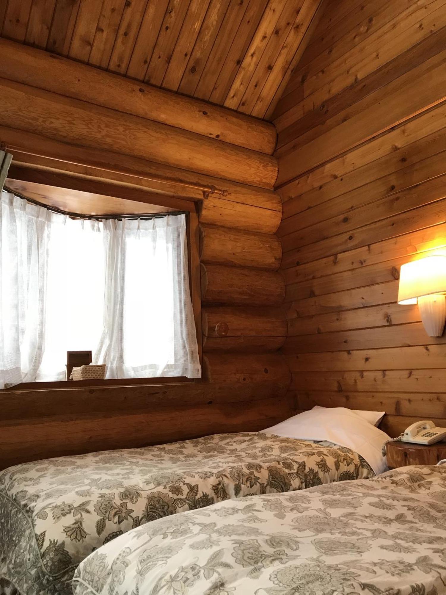 Log Hotel Kamloops Shinano  Exterior photo